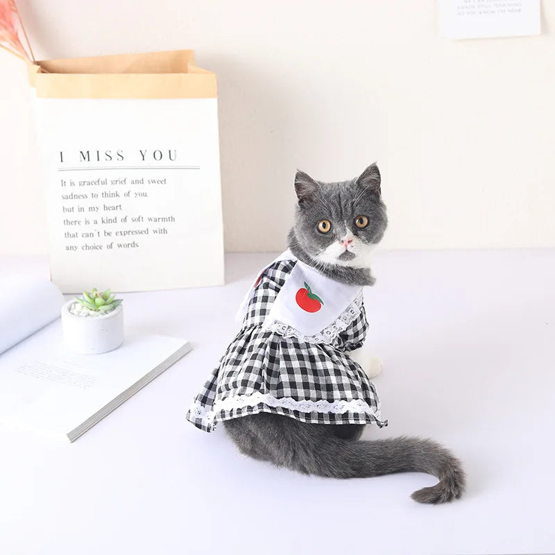 Summer Pet Clothing Polka Dots Flowers Strawberry Dress for Cats Kitten Clothes Skirts Princess Cat Dress vestido para sphynx