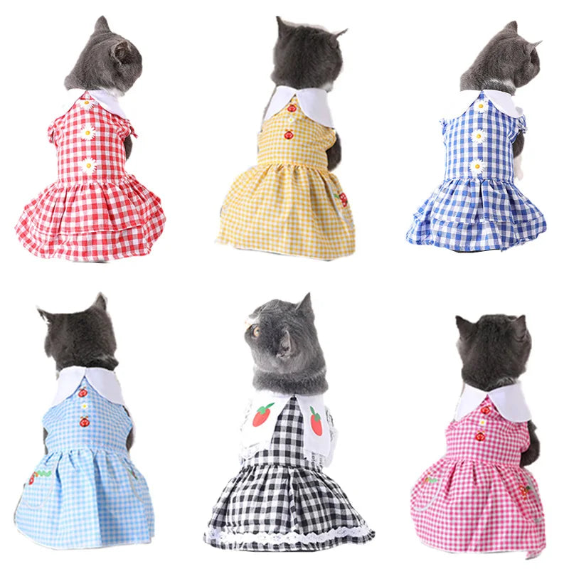 Summer Pet Clothing Polka Dots Flowers Strawberry Dress for Cats Kitten Clothes Skirts Princess Cat Dress vestido para sphynx